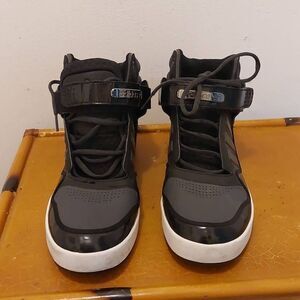 Men Adidas Raleigh Black Sneakers Size 11.5